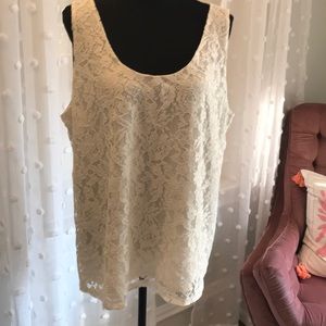 Pretty Ann Taylor lace sleeveless top